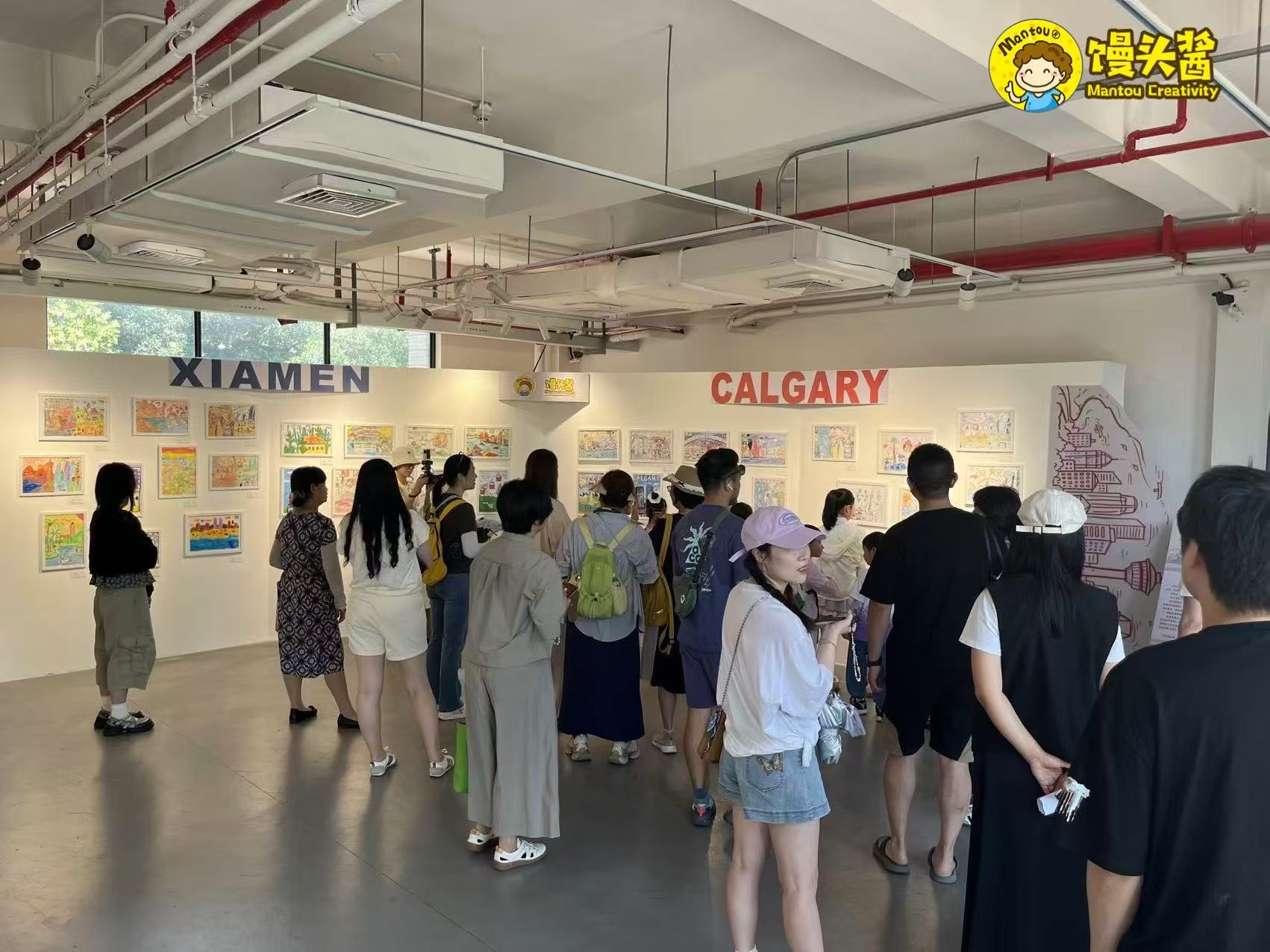 Visitors gathered at the Putong Children's Art Festival second edition