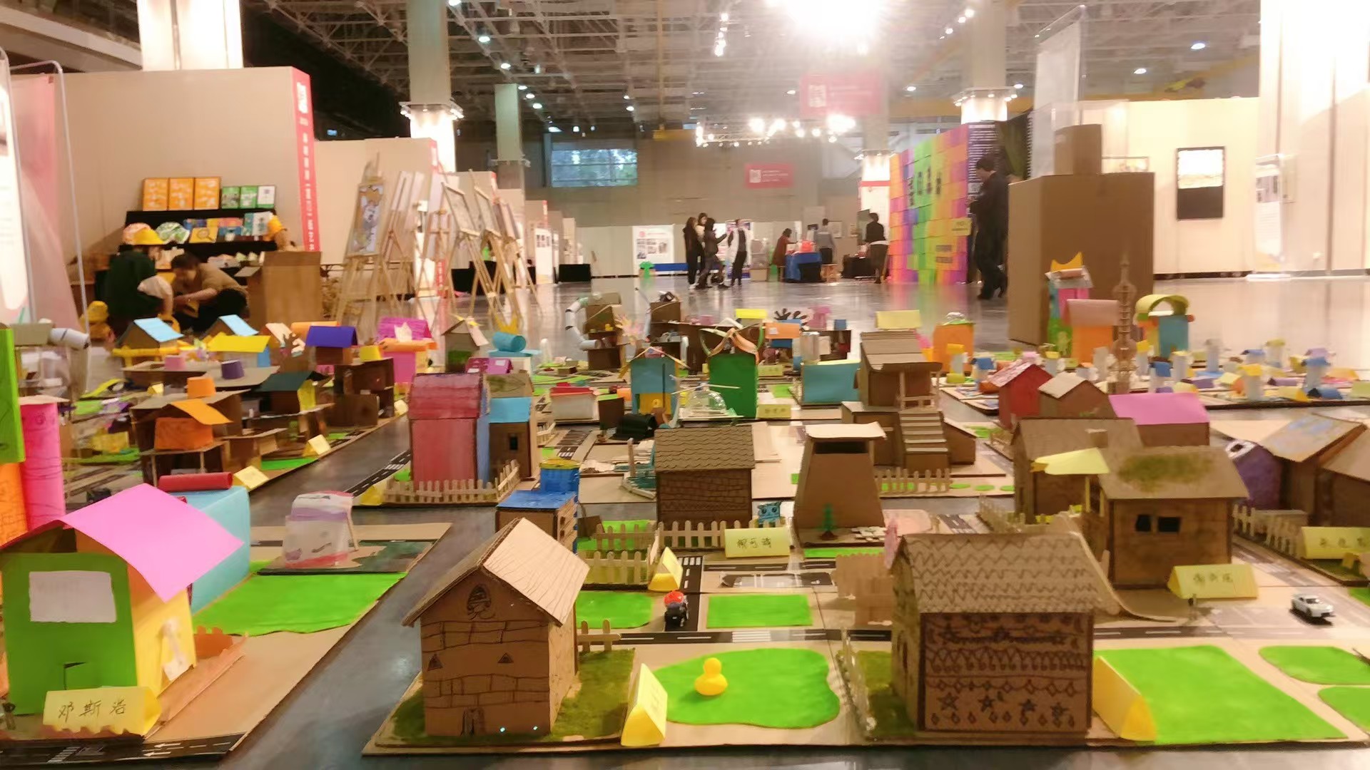 Xiamen Art Museum handmade city exhibition with student-built models